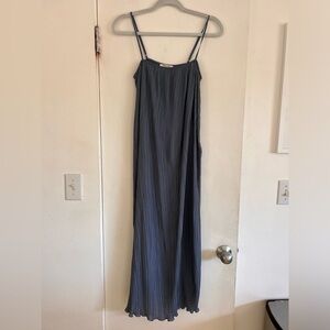 Madewell The Goldie Plissé Dress